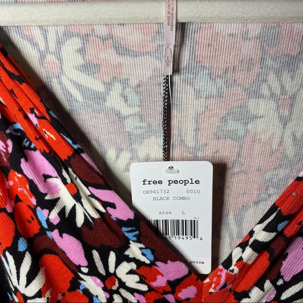 ❌SOLD❌NEW Free People Key to Your Heart Floral - Picture 5 of 5